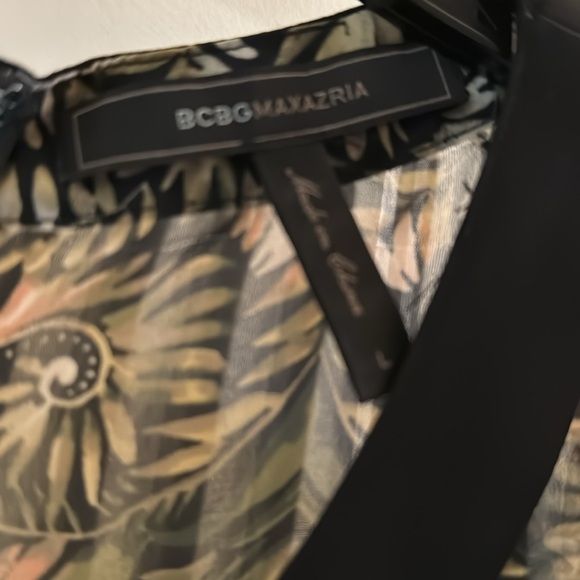 Bcbg Maxazaria mid- length dress with slip - Picture 2 of 11